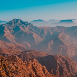 الأنشطة السياحية في جبل جيس