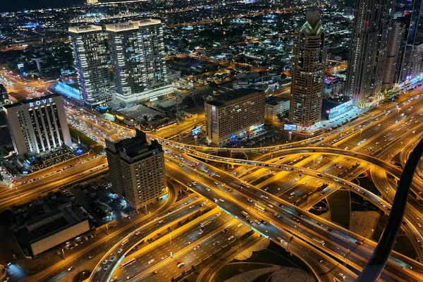Dubai road at night