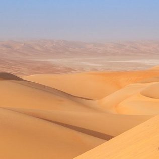 HEAD TO LIWA IN YOUR CAR RENTAL FOR A PERFECT WEEKEND GETAWAY