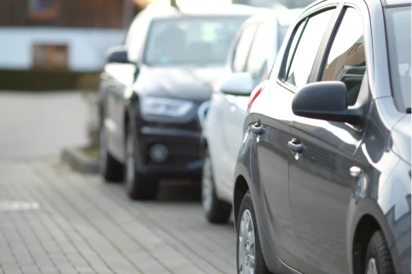 Cars Parking Parallel